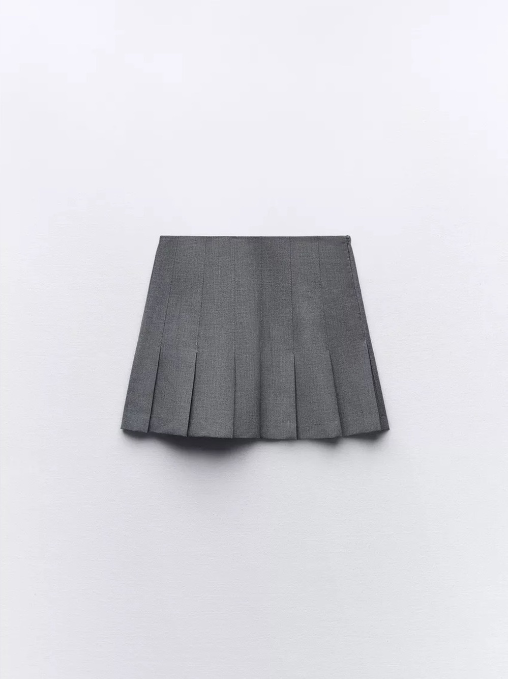 Zara Charcoal Gray Box Pleat Mini Skirt - Size XS (Flaw Noted)